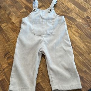 Corduroy overalls, infant size 9-12 months.  No brand name.  Tan color.
